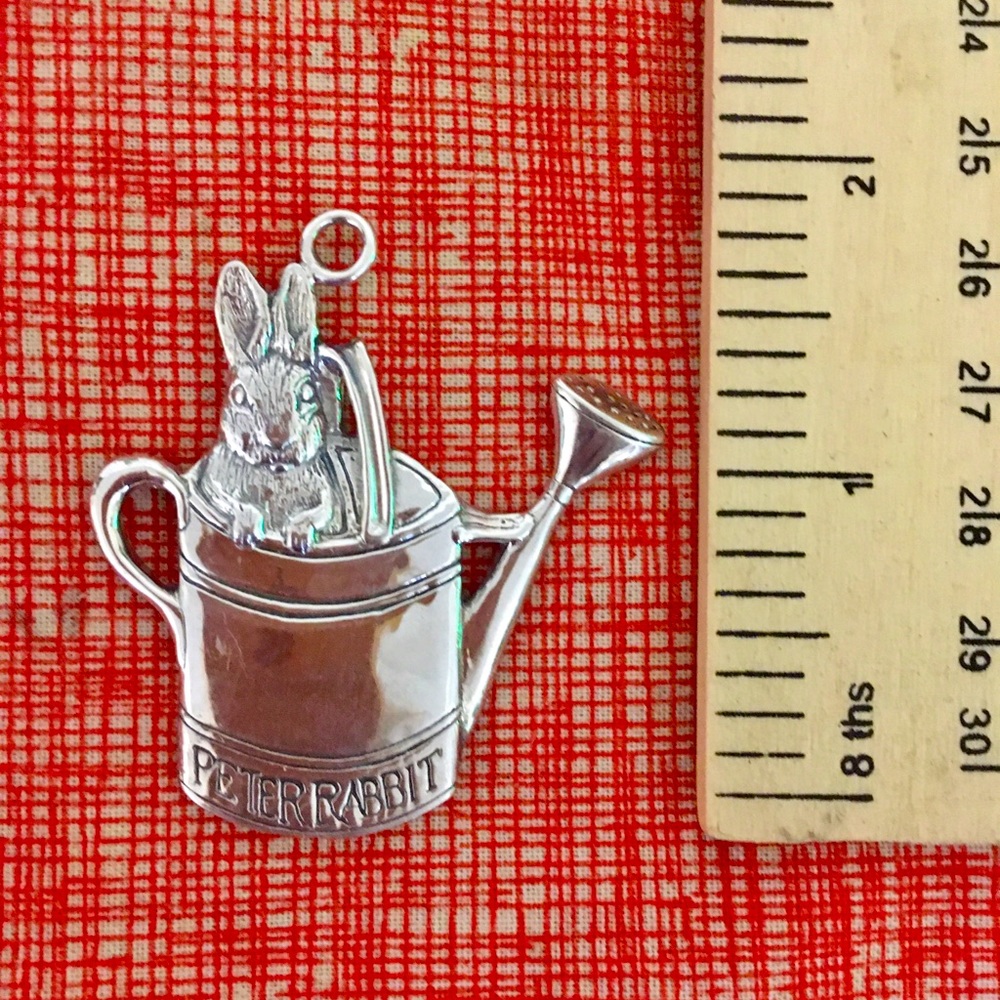 Peter Rabbit pendant - Picture 5 of 6
